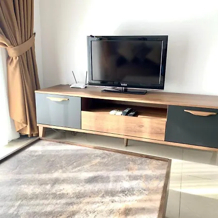 Luxury Two-bedroom In Amazing Place Lukomorye E5