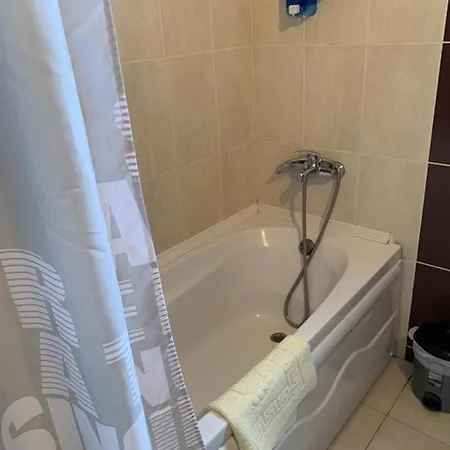 Апартаменты Luxury Two-bedroom In Amazing Place Lukomorye E5 *