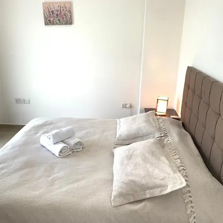 Luxury Two-bedroom In Amazing Place Lukomorye E5 Апартаменты